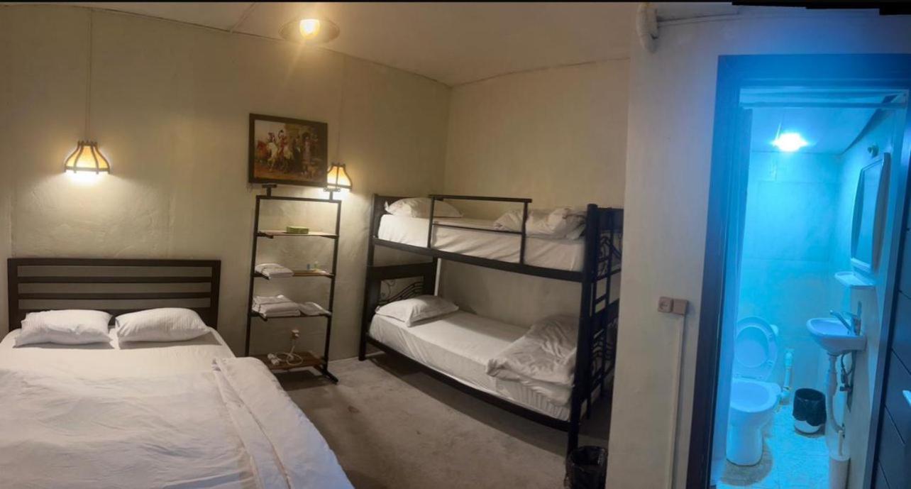 My Friendly Hotel Erevan Esterno foto